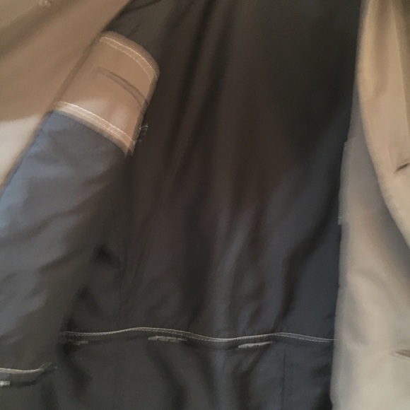 SOLD!!!Hugo Boss Full Length Rain Coat. - Picture 6 of 14